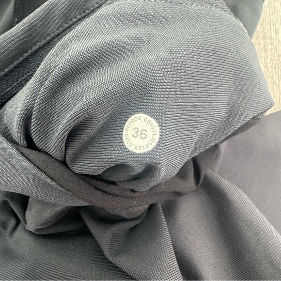 Lululemon ABC Pant Slim Warpstreme 32" Inseam in Obsidian Size 36 *Flawed - Picture 6 of 14